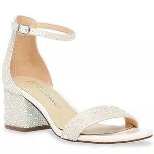 Betsey Johnson MARI Block Heel in Ivory Pearl